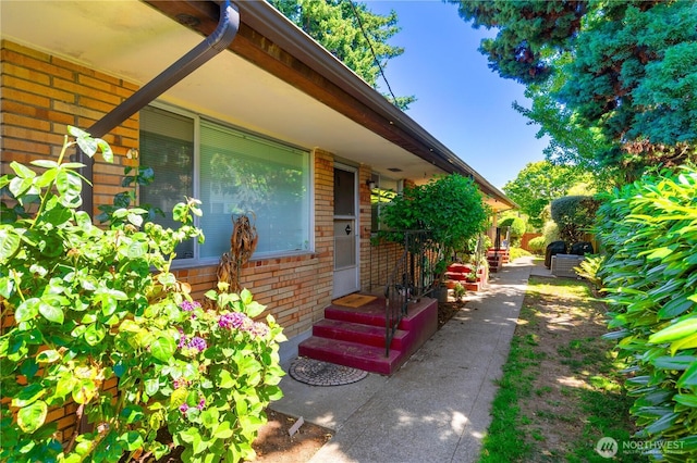 7343 35th SW, Seattle, WA 98126 - entrance to property featuring brick siding