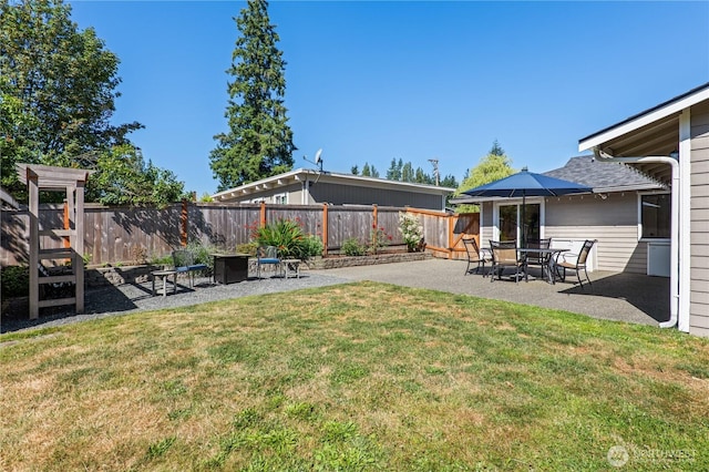 4502 223rd St SW, Mountlake Terrace, WA 98043 - view of yard featuring a patio