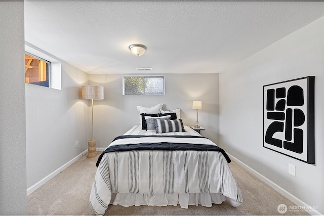213 S 58th St, Tacoma, WA 98408 - bedroom featuring carpet floors and a textured ceiling