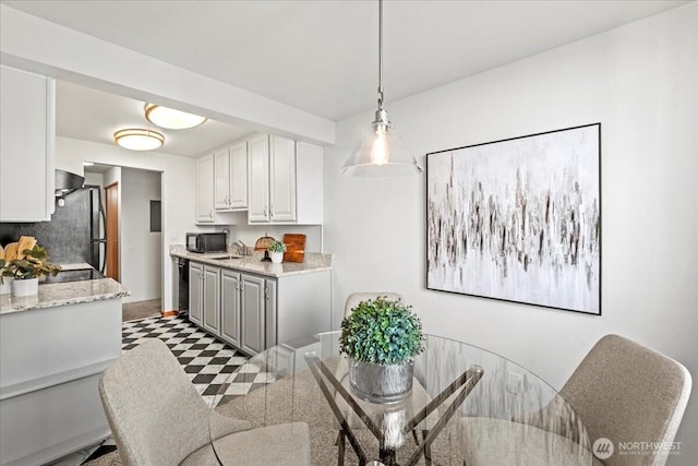 700 N 160th St Unit A316, Shoreline, WA 98133 - dining area with light floors