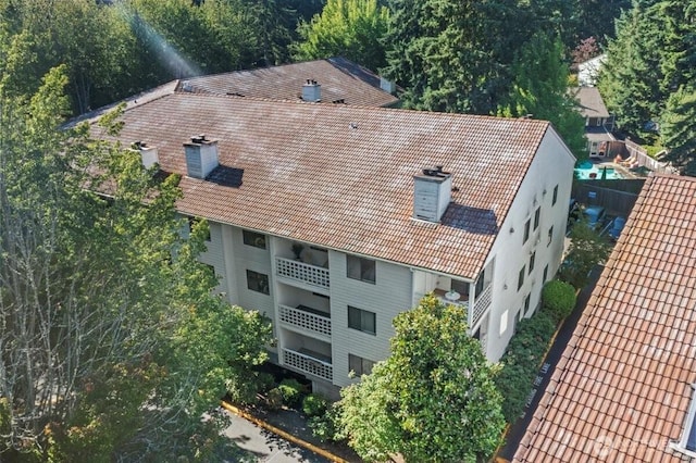 700 N 160th St Unit A316, Shoreline, WA 98133 - aerial view of property and surrounding area