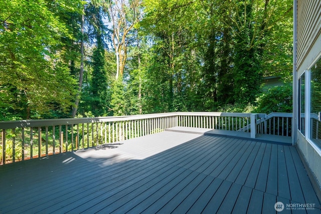 4123 150th Ave SE, Bellevue, WA 98006 - view of wooden terrace