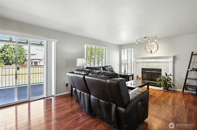 37404 18th Ave S, Federal Way, WA 98003 - living area with wood finished floors and a tile fireplace