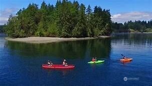 9223 Kootenai Dr, Anderson Island, WA 98303