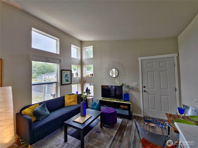 1303 30th Unit 3, Seaview, WA 98644 - living area with wood finished floors