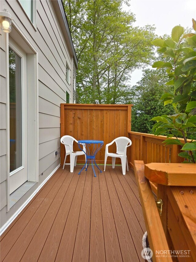 1303 30th Unit 3, Seaview, WA 98644 - view of wooden deck