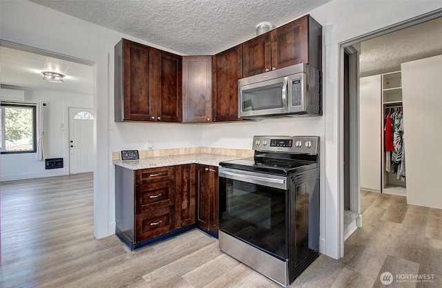 319 Colorado St, Longview, WA 98632 - photo 9
