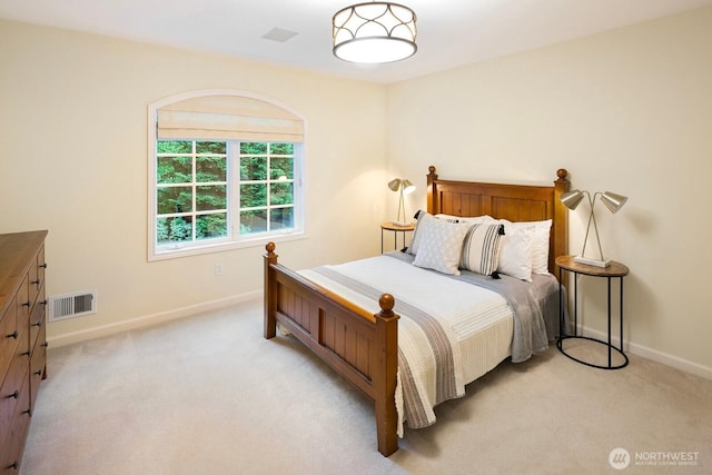 13695 NE 32nd Pl, Bellevue, WA 98005 - bedroom with light carpet