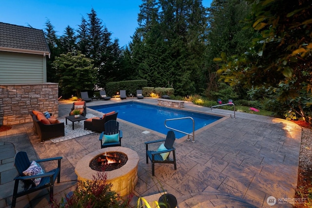 13695 NE 32nd Pl, Bellevue, WA 98005 - swimming pool featuring an outdoor fire pit and a patio area