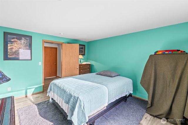 1346 Chatham Dr SE, Olympia, WA 98513 - bedroom featuring wood finished floors and baseboards