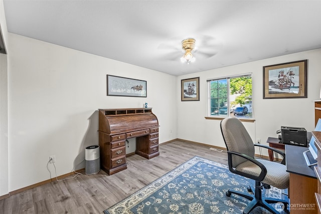 1346 Chatham Dr SE, Olympia, WA 98513 - office space with wood finished floors and ceiling fan