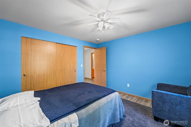 1346 Chatham Dr SE, Olympia, WA 98513 - bedroom featuring ceiling fan, a closet, and wood finished floors