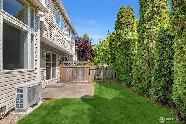 17515 110th Ln SE Unit 27, Renton, WA 98055 - view of yard featuring a patio