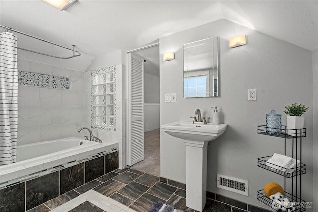 7012 S Warner St, Tacoma, WA 98409 - full bath featuring vaulted ceiling and a sink