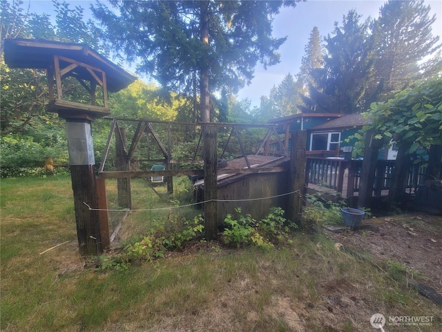 35806 1st Ave S, Federal Way, WA 98003 - view of yard featuring a wooden deck