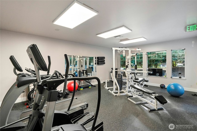 15150 140th Way SE Unit K103, Renton, WA 98058 - workout area with baseboards