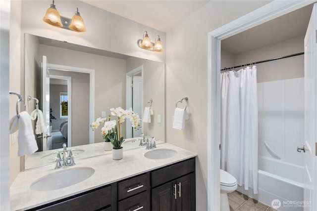 6639 S 298th Pl, Auburn, WA 98001 - ensuite bathroom featuring double vanity, tile patterned floors, and shower / bath combo