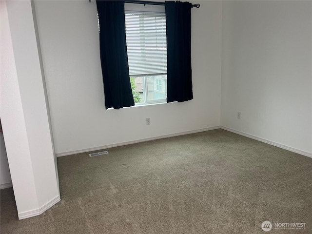 21507 42nd Ave S Unit P3, Seatac, WA 98198 - carpeted empty room with baseboards