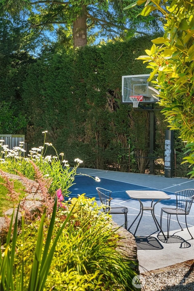 13514 SE 57th St, Bellevue, WA 98006 - photo 32