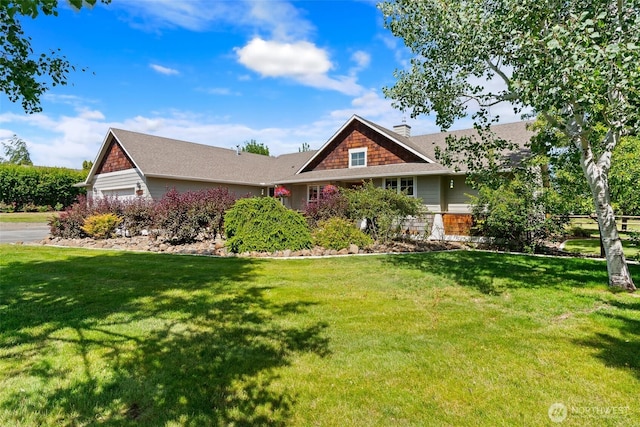 321 Range View Rd, Ellensburg, WA 98926 - view of front of property featuring a front yard and a garage