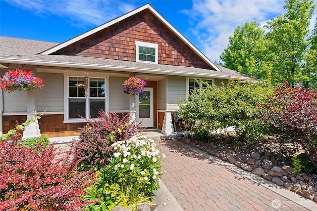 321 Range View Rd, Ellensburg, WA 98926 - view of front of property with covered porch and roof with shingles