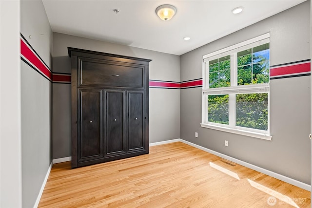 321 Range View Rd, Ellensburg, WA 98926 - unfurnished bedroom featuring baseboards and light wood-style floors