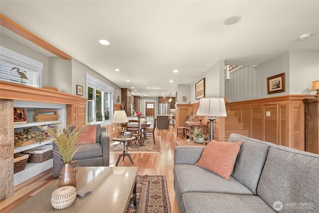 1605 Donovan Ave, Bellingham, WA 98225 - living room featuring light wood-style floors and recessed lighting