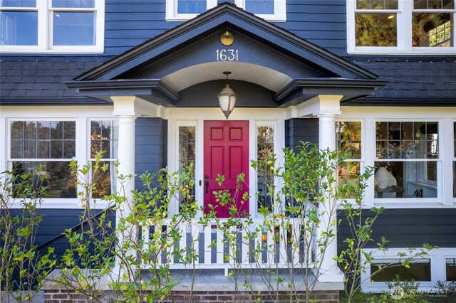 1631 Interlaken Pl E, Seattle, WA 98112 - view of exterior entry