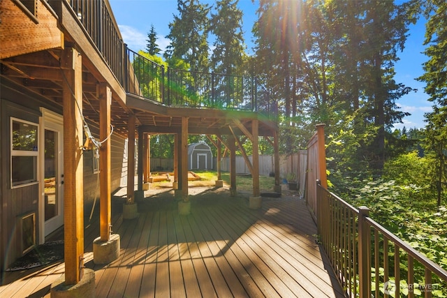 20101 95th Pl NE, Bothell, WA 98011 - wooden terrace with a storage unit