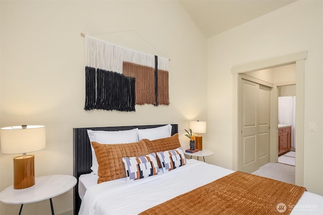 2035 Eastlake Ave E Unit 301, Seattle, WA 98102 - bedroom featuring vaulted ceiling