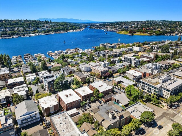 2035 Eastlake Ave E Unit 301, Seattle, WA 98102 - aerial view of a water and mountain view