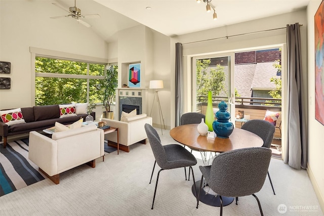 2035 Eastlake Ave E Unit 301, Seattle, WA 98102 - photo 2