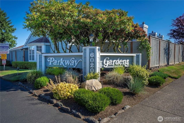 6020 N Highlands Pkwy Unit 52B, Tacoma, WA 98406 - view of community / neighborhood sign