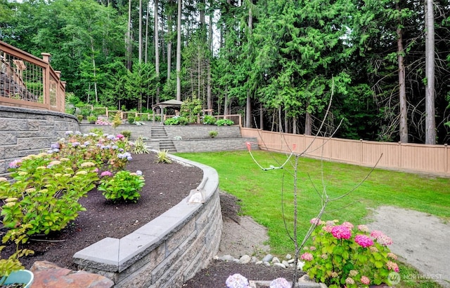 5708 197th Pl SE, Bothell, WA 98012 - view of yard featuring a garden