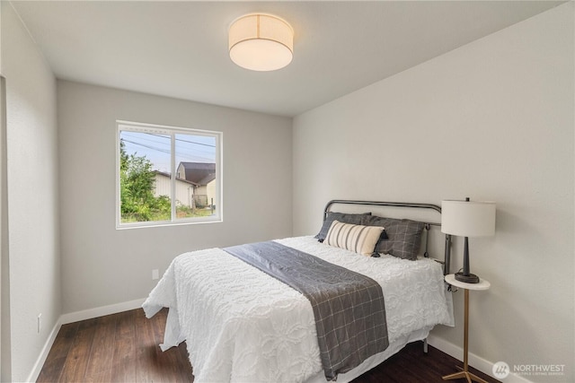 1608 W Market St, Aberdeen, WA 98520 - bedroom featuring wood finished floors