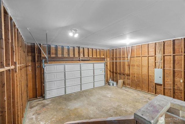 1608 W Market St, Aberdeen, WA 98520 - garage featuring wood walls