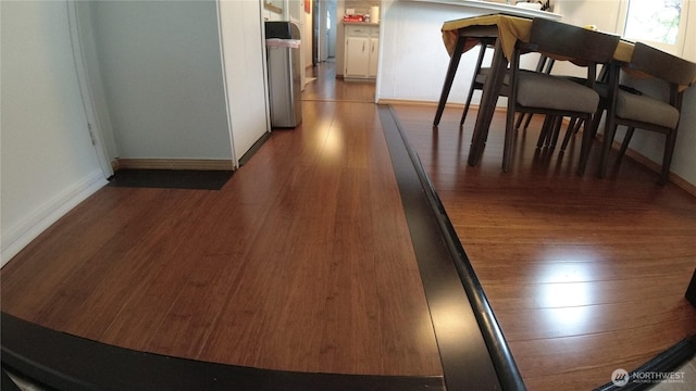 1200 Lincoln St Unit 148, Bellingham, WA 98229 - hallway featuring wood finished floors and baseboards