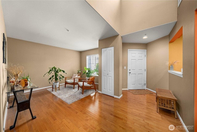 6547 Lindsay Ave SE Unit 18C, Auburn, WA 98092 - entrance foyer with light wood-type flooring