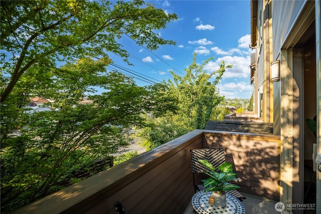 923 N 85th St Unit A, Seattle, WA 98103 - view of balcony