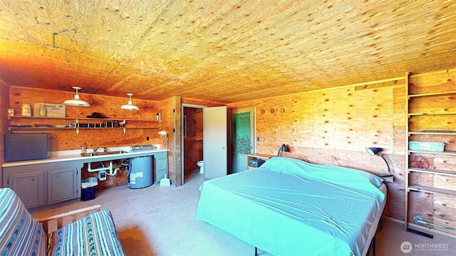 156 Poechmann Rd, Okanogan, WA 98840 - bedroom with wood ceiling and concrete floors