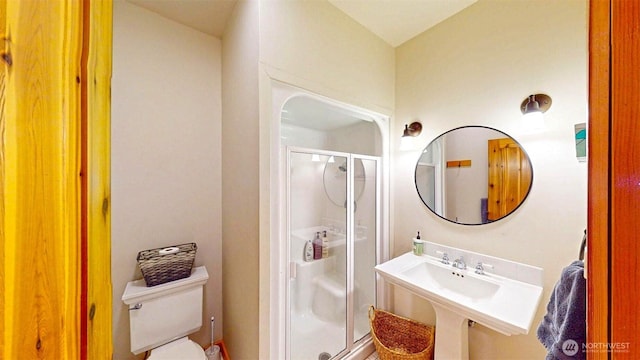 156 Poechmann Rd, Okanogan, WA 98840 - full bath with a shower stall and toilet