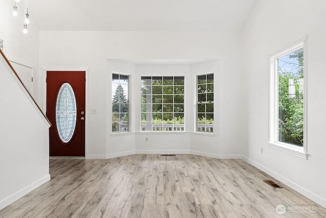 2819 SW 350th Pl, Federal Way, WA 98023 - foyer featuring wood finished floors and stairway