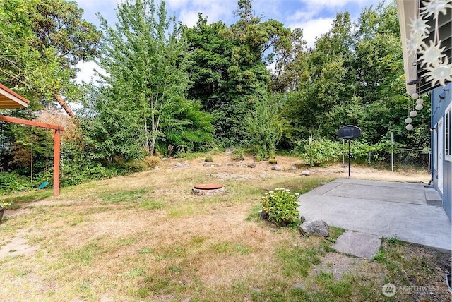 2819 SW 350th Pl, Federal Way, WA 98023 - view of yard featuring a patio