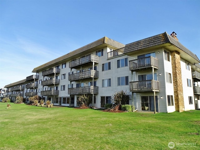 615 Ocean Shores Blvd NW Unit 115, Ocean Shores, WA 98569 - view of apartment building / complex