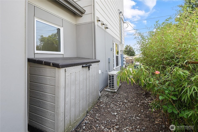 5945 41st Ave SW Unit A, Seattle, WA 98136 - view of property exterior