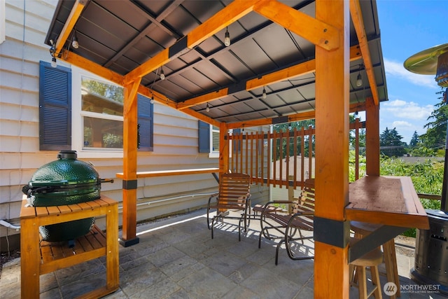 11432 11th Ave SW, Seattle, WA 98146 - view of patio / terrace