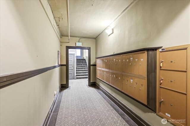 7 Harrison St Unit 5, Seattle, WA 98109 - hall with mail area and baseboards
