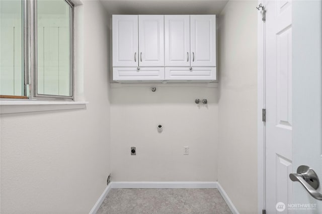 11613 63rd Street Ct E, Puyallup, WA 98372 - laundry area featuring cabinet space, electric dryer hookup, and gas dryer hookup