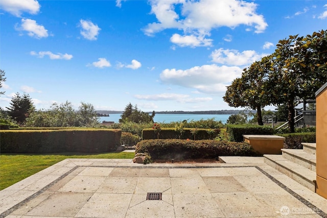 5511 104th Ave NE, Kirkland, WA 98033 - view of patio / terrace with a water view