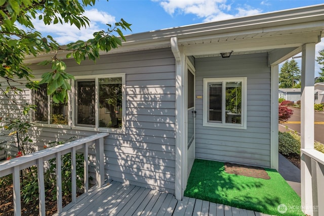 32820 20th Ave S Unit 35, Federal Way, WA 98003 - view of wooden deck